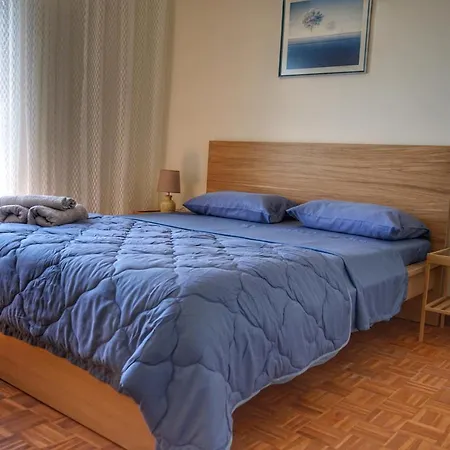 Apartament Liana's *